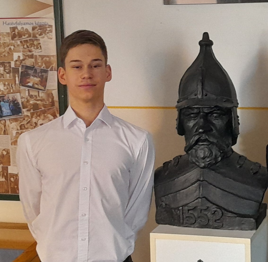 Szoros küzdelemben országos 2. hely a történelem OKTV-n!