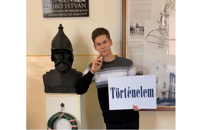 Szoros küzdelemben országos 2. hely a történelem OKTV-n!